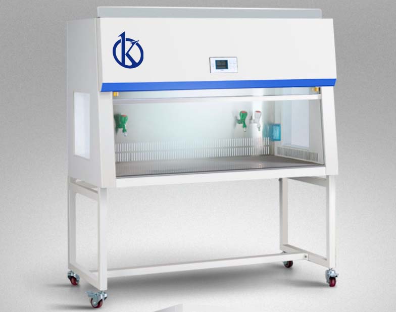 Bancs de propreté à flux laminaire vertical : Applications pratiques et techniques 2026