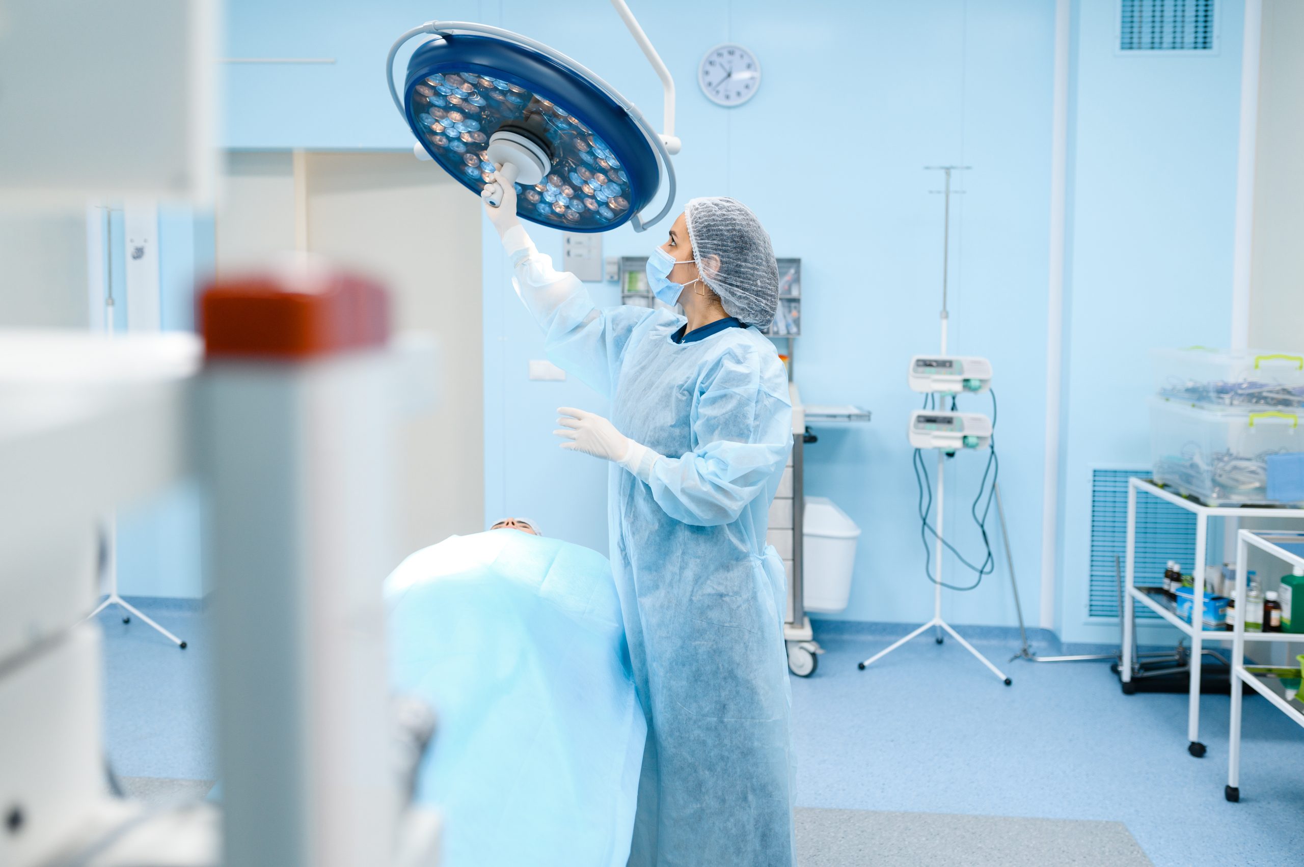 La lampe d'opération dans le contexte des soins de santé