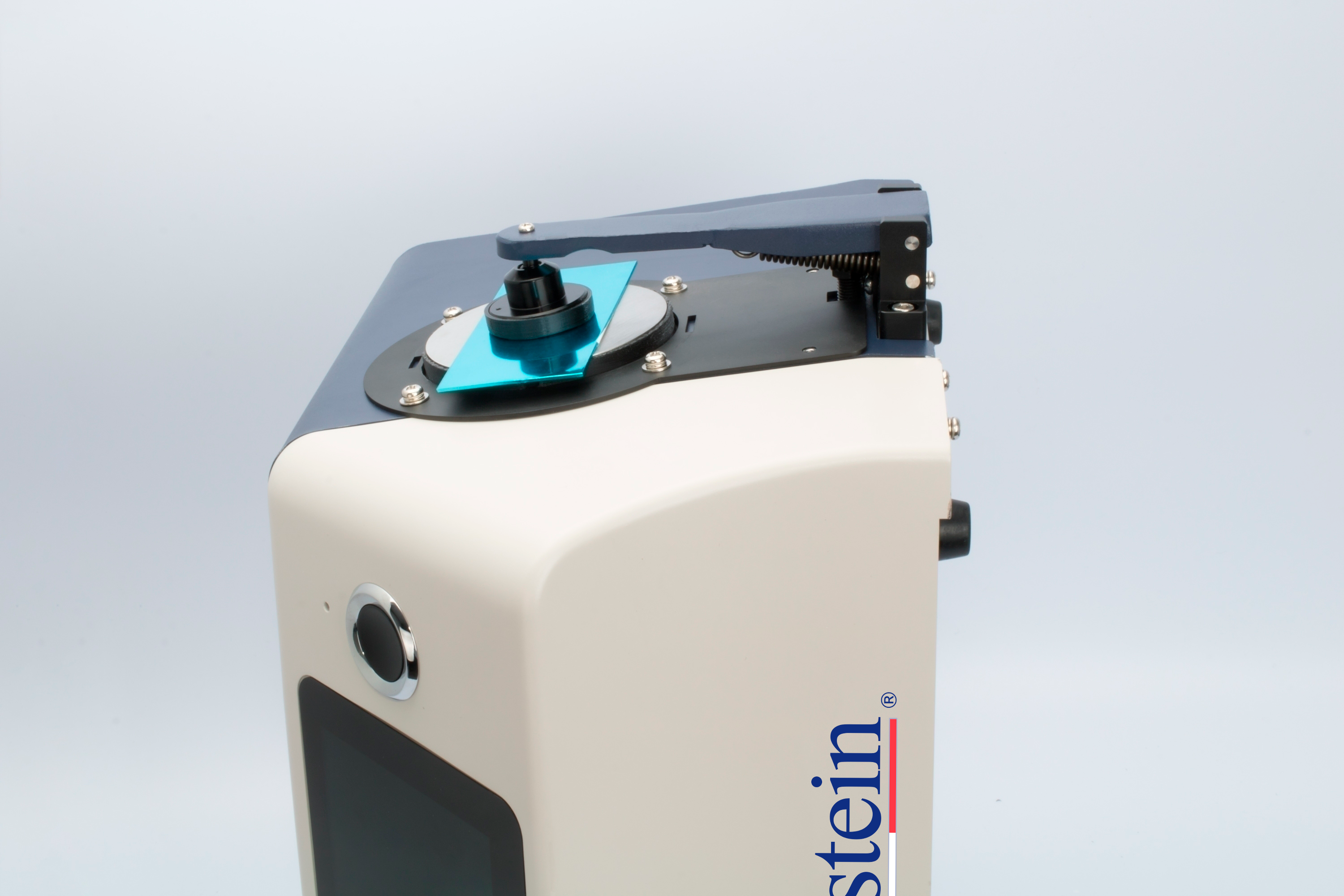 Spectrophotomètre de Paillasse Avec Lampe au Xénon Pulsé YR05474 – 2