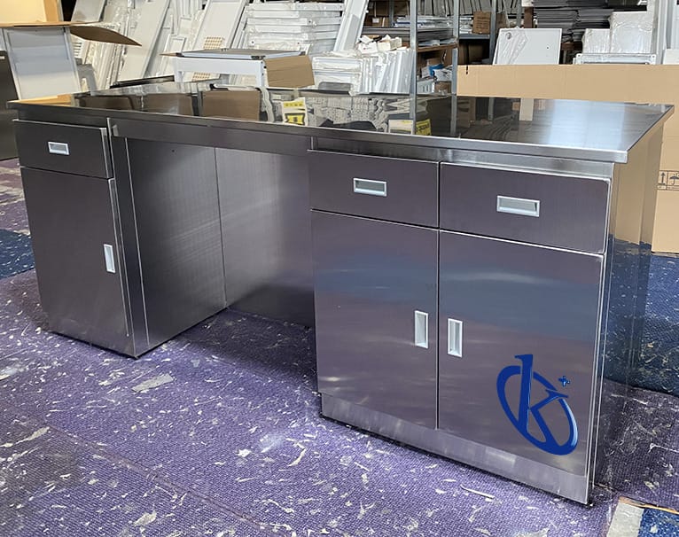 Banc de Travail de Laboratoire en Acier Inoxydable 304 YR06013-1 // YR06013-1