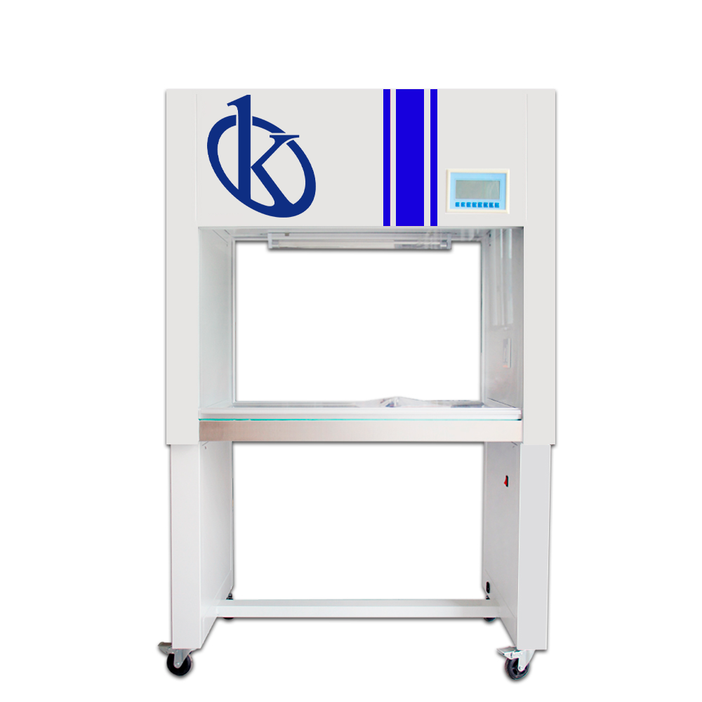 Comparaison Scientifique: Armoire à Flux Laminaire Kalstein vs Esco