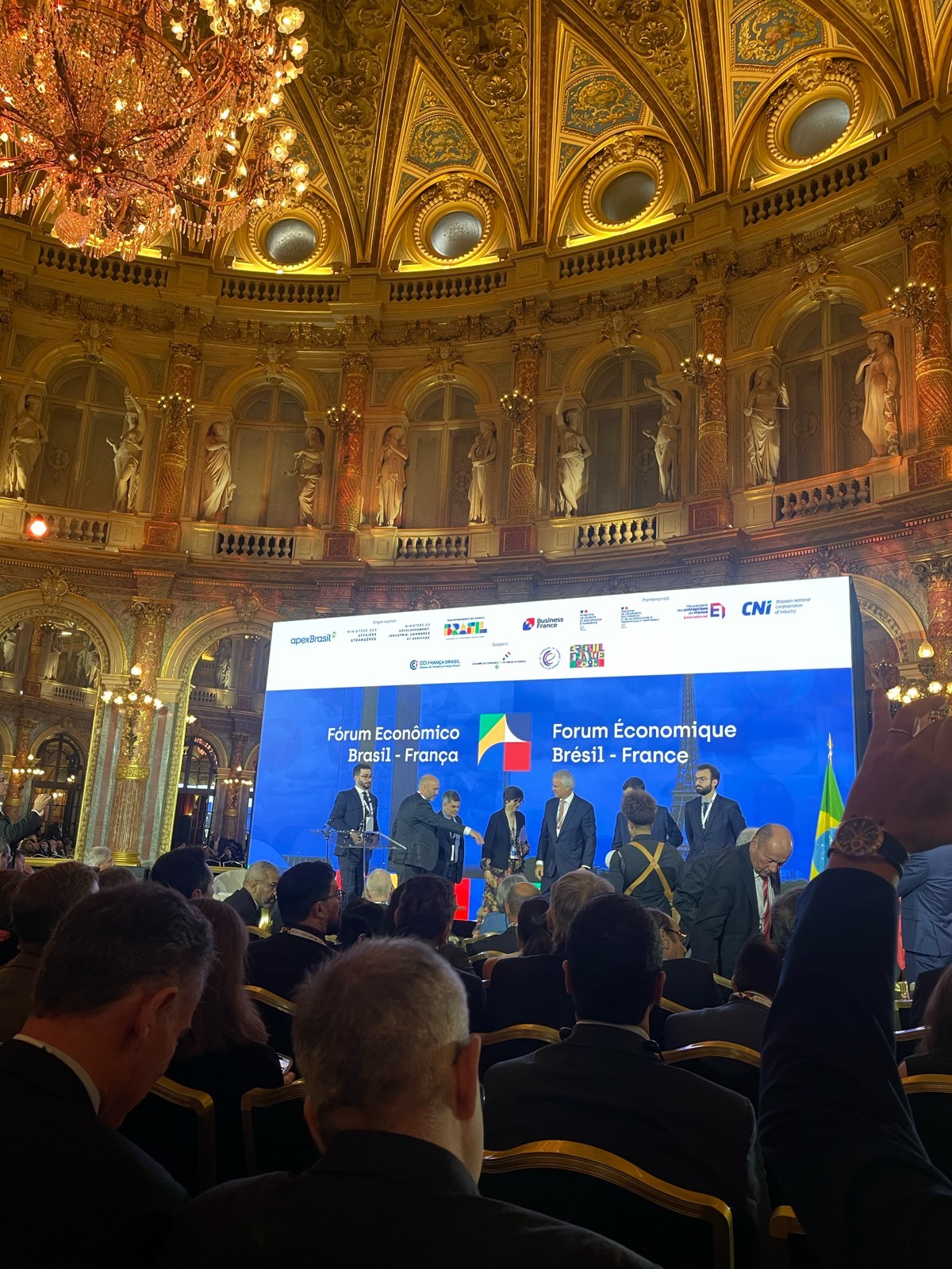 Kalstein participe au Forum Économique Brésil–France à Paris
