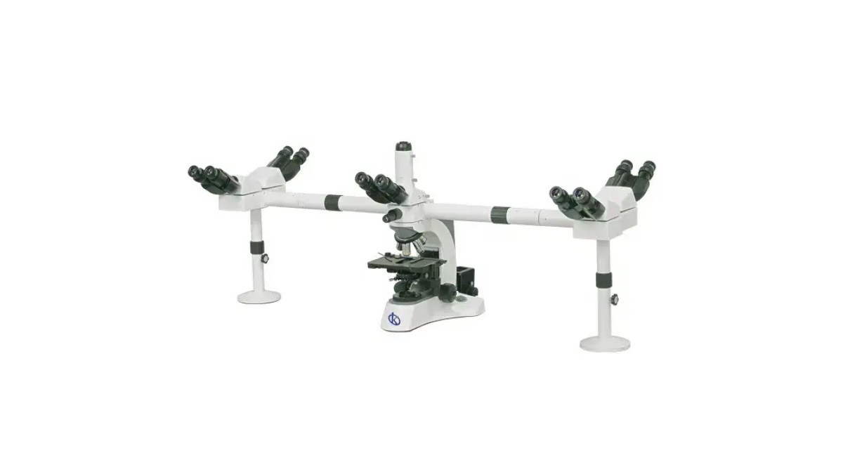Microscope binoculaire multivision YR0232 // YR0235
